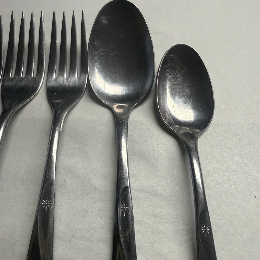 5 International Silver Americana Star Stainless USA Dinner Forks Soup Spoon